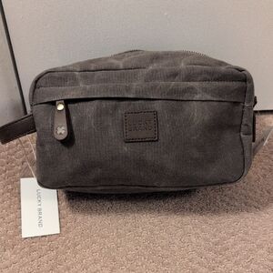 Lucky Brand Gray Men's Toiletry Dopp Bag NWT